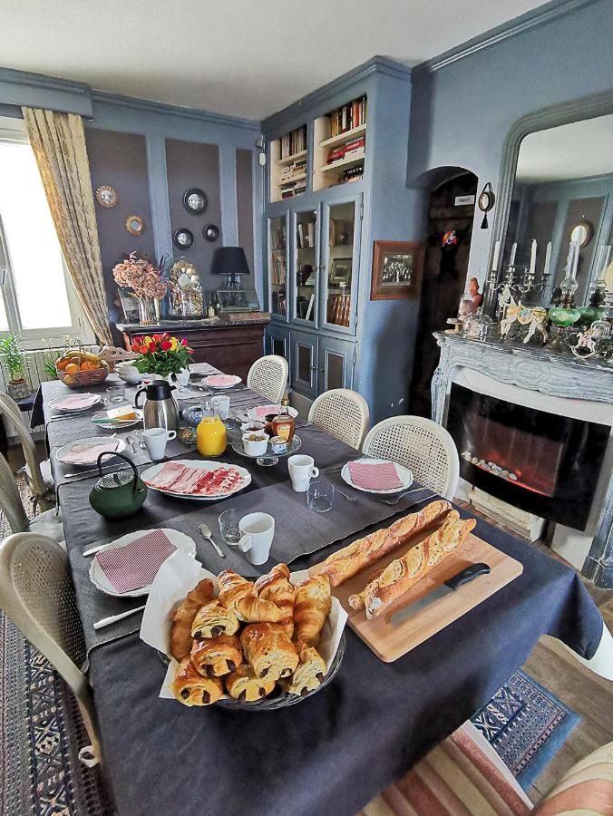 Le Clos Saint Paul - D'hôtes, Et Près De Giverny, Vernon, Les Andelys Maison d'hôtes Tourny